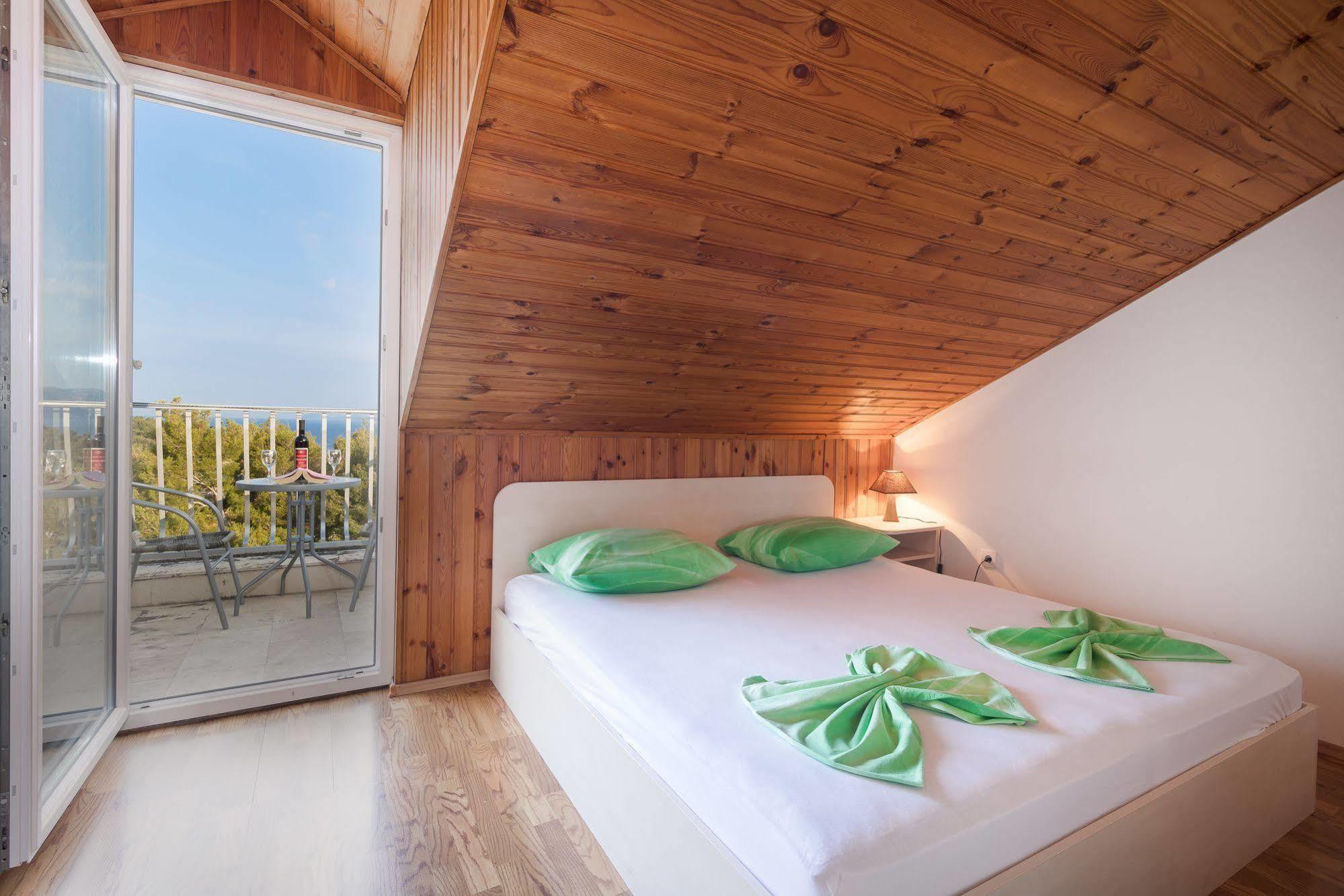 Guest house Pansion Lovac Cavtat