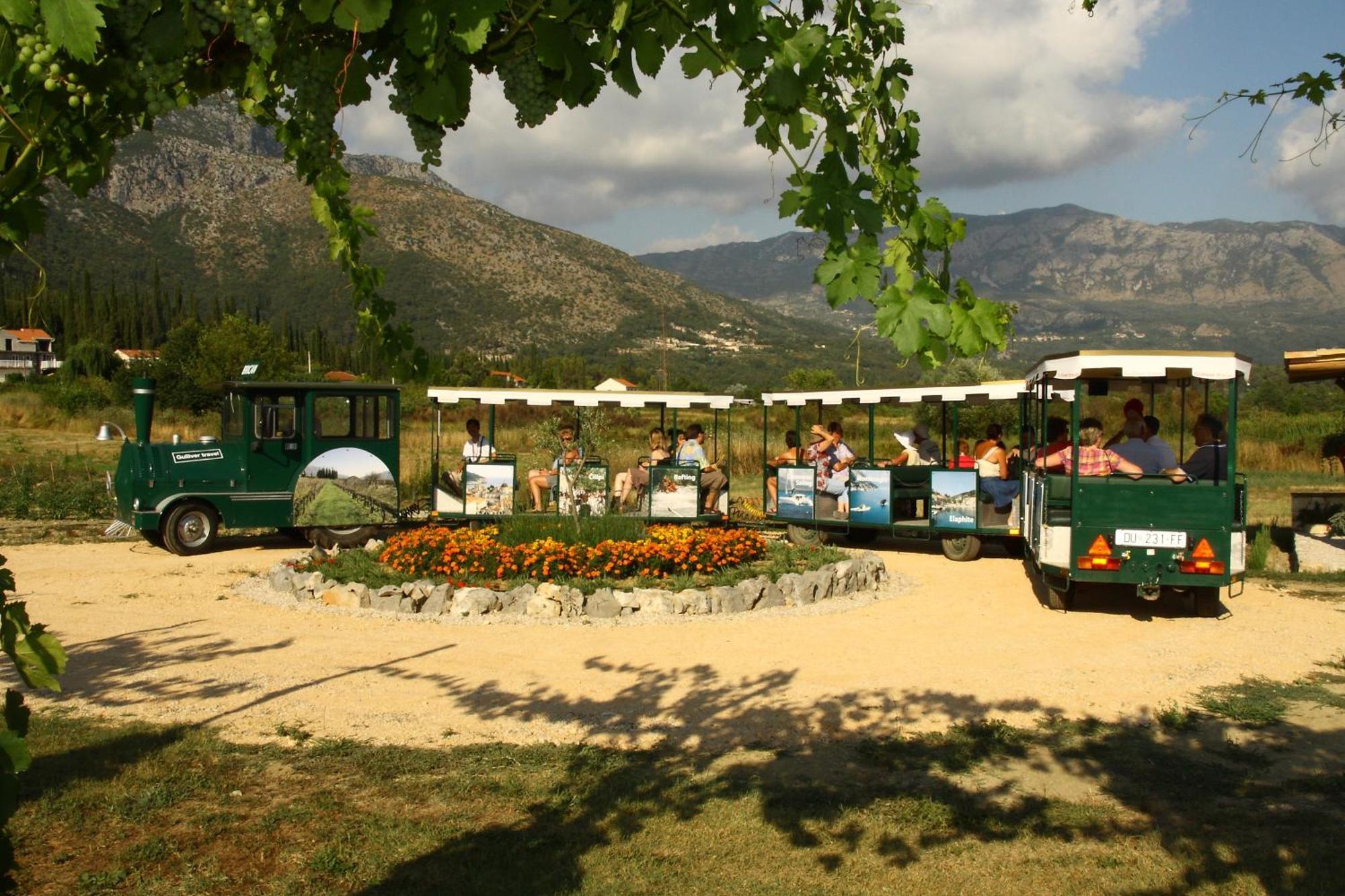 Pansion Lovac Guesthouset 3*