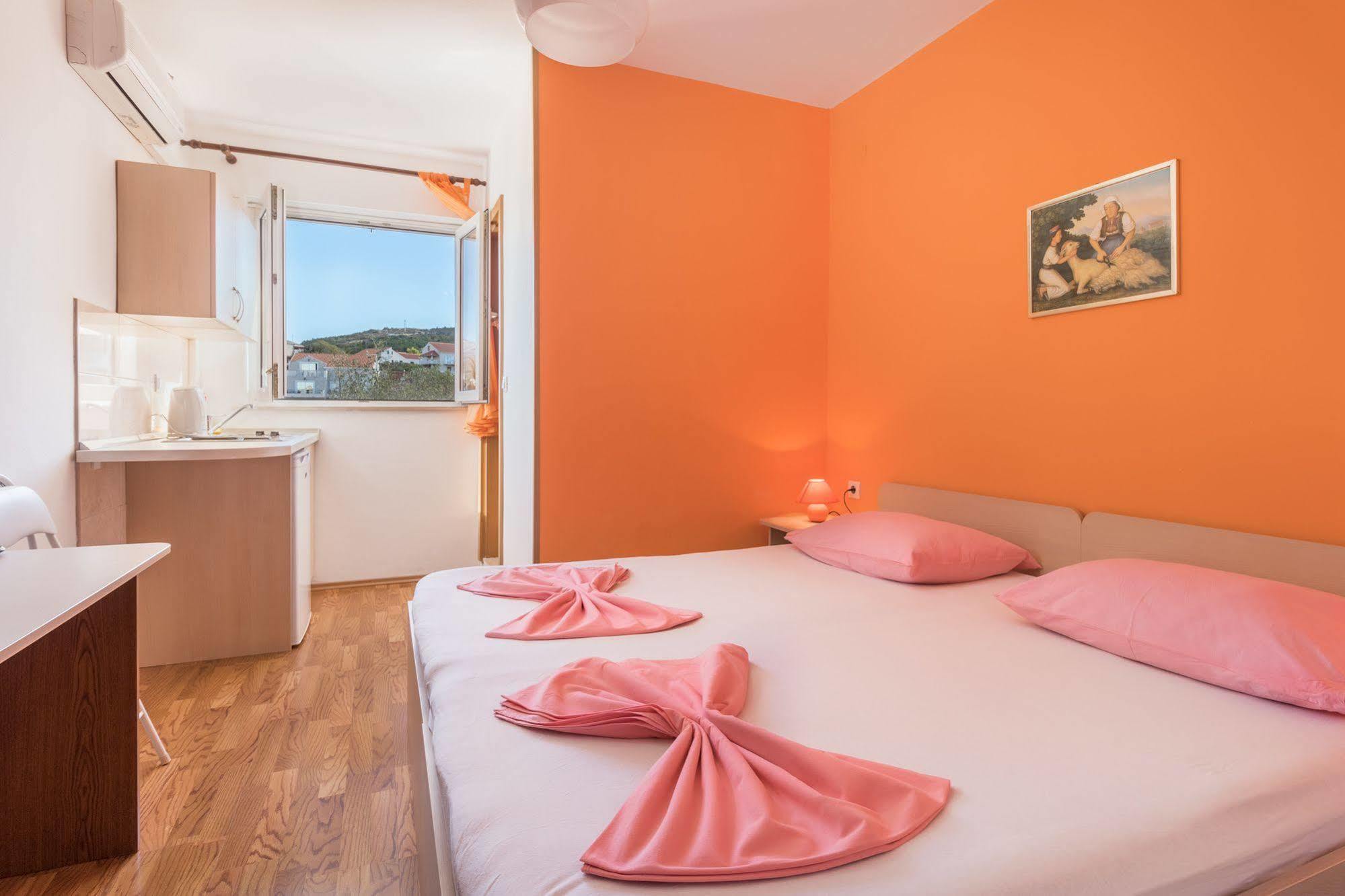 Pansion Lovac Cavtat