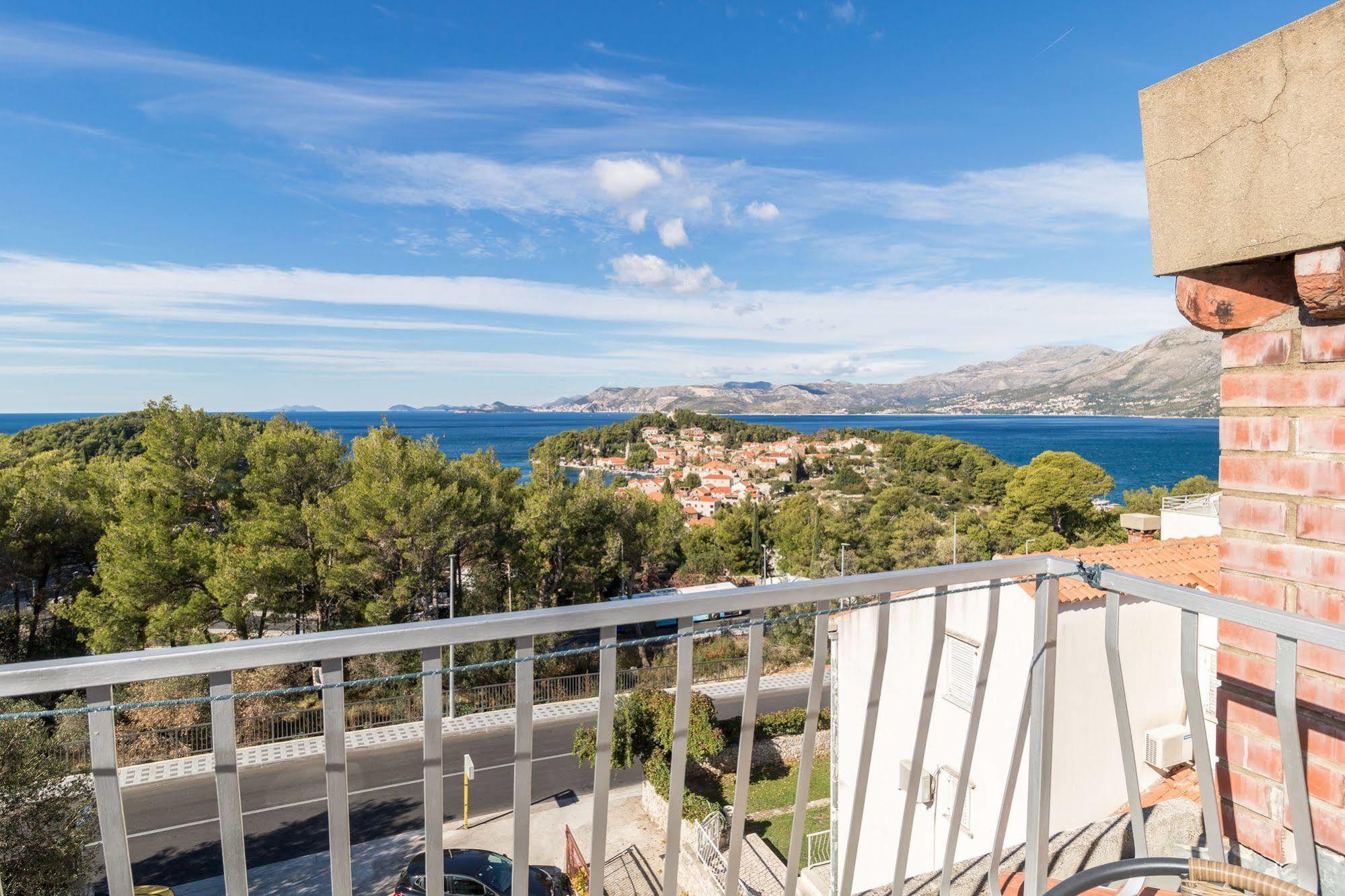 Pansion Lovac 3* Cavtat